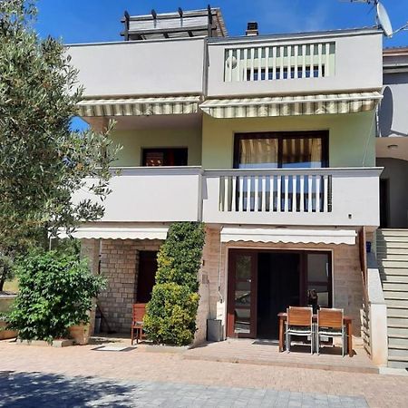 Apartments Bosana XIV Biograd Na Moru Ngoại thất bức ảnh