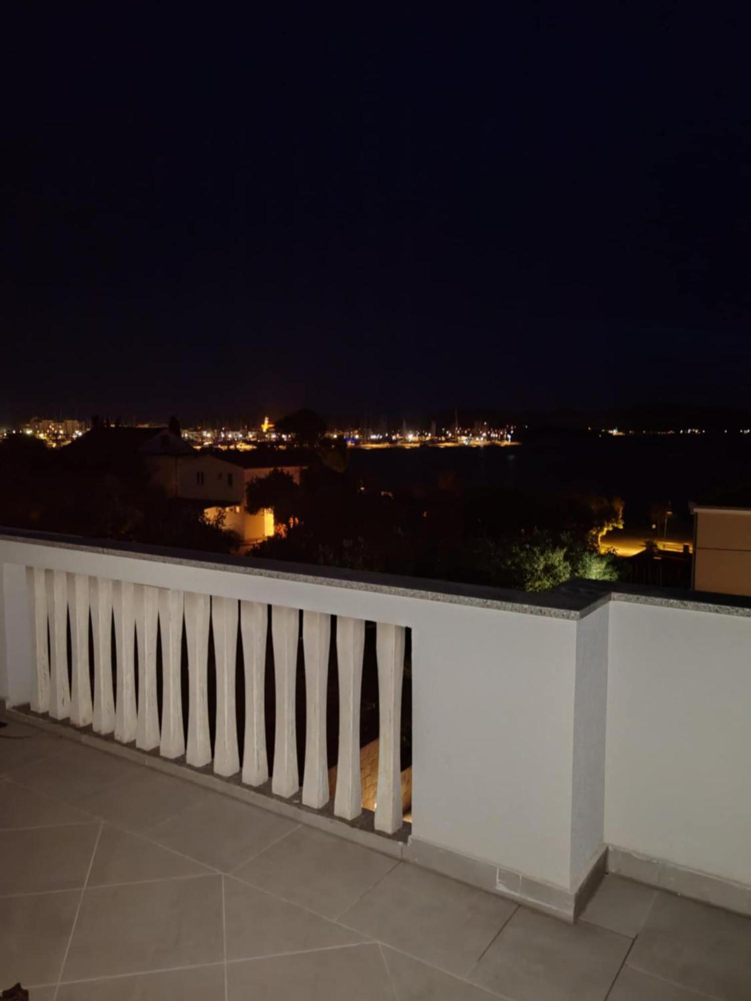 Apartments Bosana XIV Biograd Na Moru Ngoại thất bức ảnh