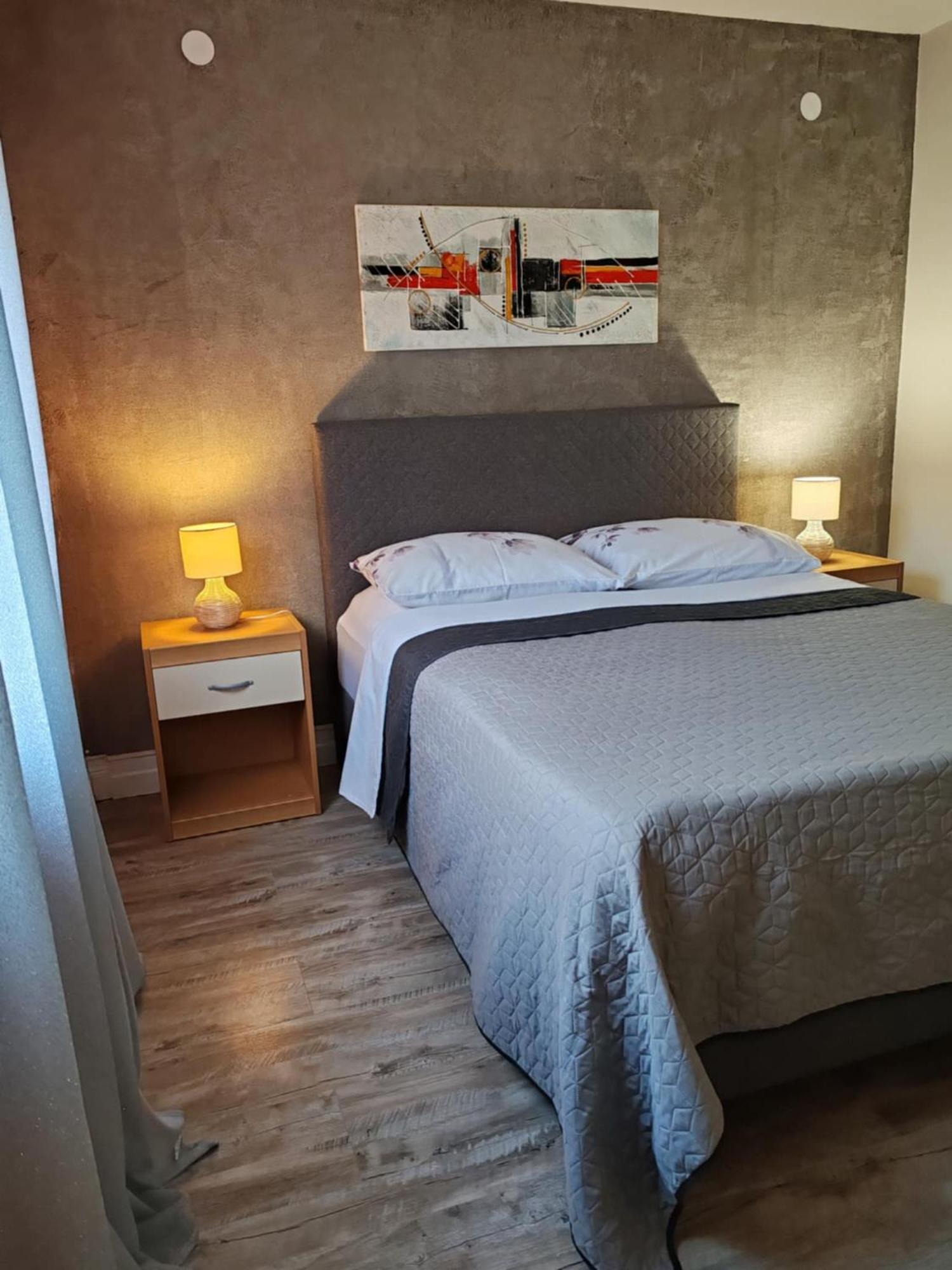 Apartments Bosana XIV Biograd Na Moru Ngoại thất bức ảnh
